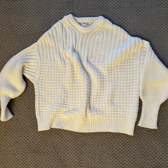 KNOTTY ONES DELČIA SWEATER CREAM WHITE CREWNECK SWEATER - Picture 5 of 9